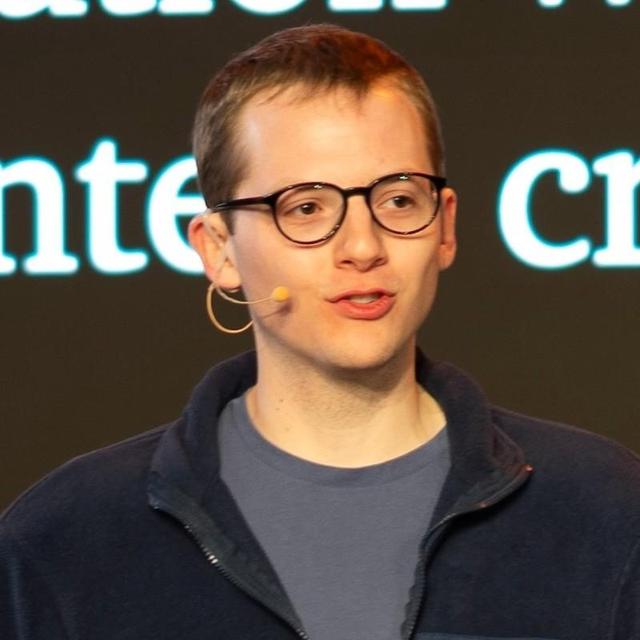 刚刚,OpenAI Sora 2重磅登场!首个APP上线,或将成为AI时代新TikTok-29.jpg 刚刚,OpenAI Sora 2重磅登场!首个APP上线,或将成为AI时代新TikTok-29.jpg